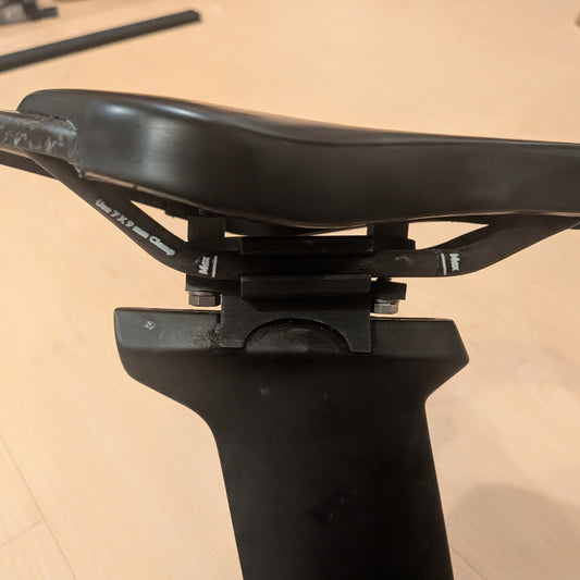 Twin-Bolt Aero Seatpost Saddle Clamp