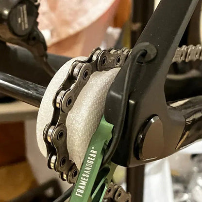 Thru Axle Chain Keeper – For Bike Washing & Travel | 12mm Axle Compatible