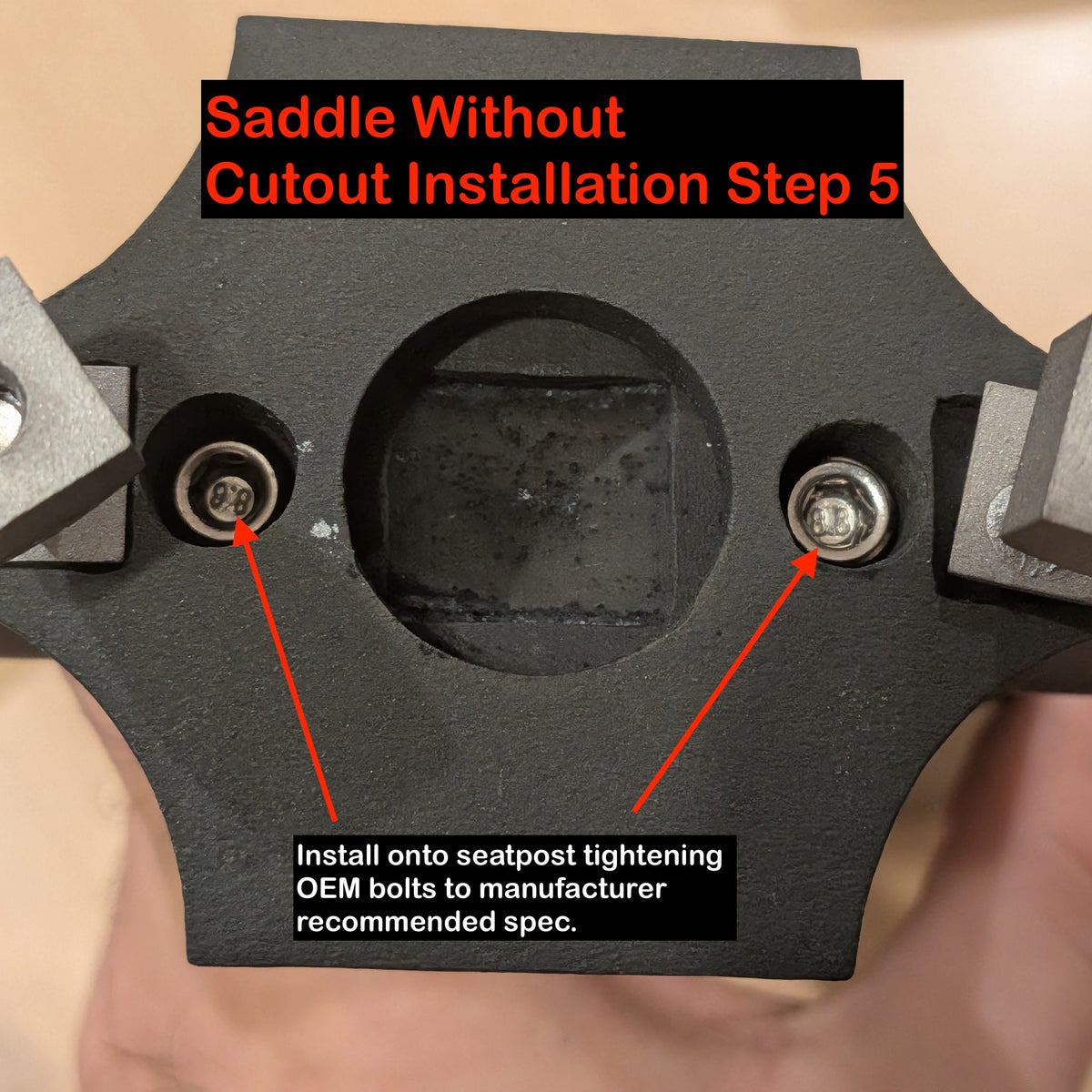 Twin-Bolt Aero Seatpost Saddle Clamp